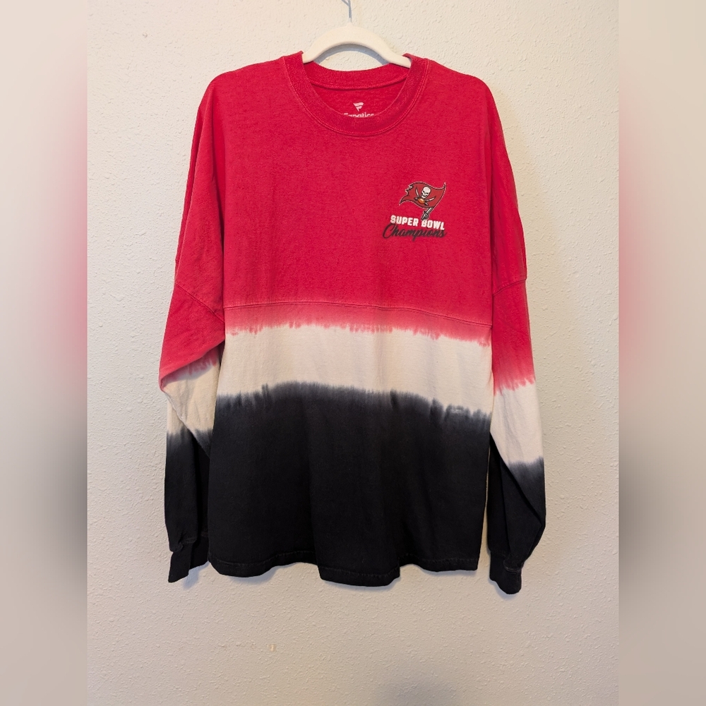 Tampa Bay Buccaneers Fanatics Red Apparel Large